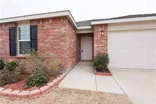 1721 Gayla Creek Dr, Little Elm, TX 75068 - Photo 2