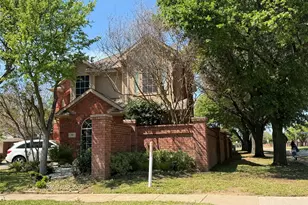 196 Cove Dr, Coppell, TX 75019 - Photo 4