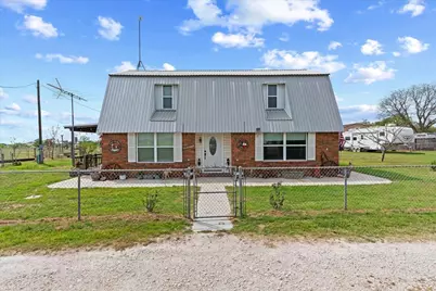 806 Dennis Road, Weatherford, TX 76087 - Photo 8