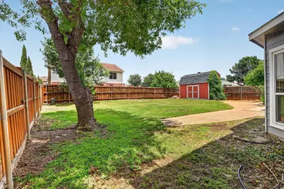 211 Milton Drive, Arlington, TX 76002 - Photo 34