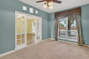 211 Milton Dr, Arlington, TX 76002 - Photo 8