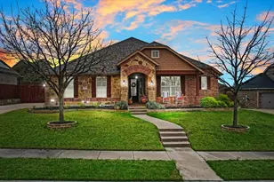 660 N Lockton Ln, Prosper, TX 75078 - Photo 2
