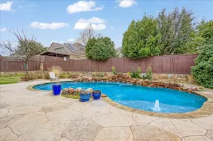 660 N Lockton Ln, Prosper, TX 75078 - Photo 12