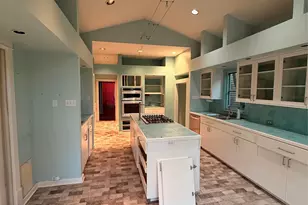 3918A Bowser Ave, Dallas, TX 75219 - Photo 4