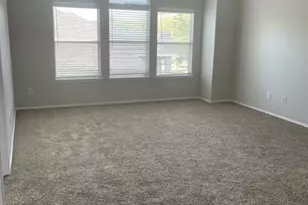 850 Warbler, Aubrey, TX 76227 - Photo 2