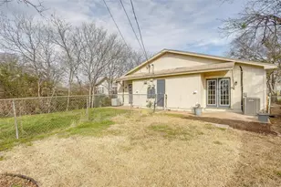 4933 Curzon Ave, Fort Worth, TX 76107 - Photo 12