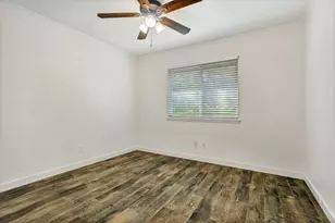 1505 Timberline Dr, Plano, TX 75074 - Photo 18