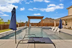 330 Penrose Dr, Ovilla, TX 75154 - Photo 36