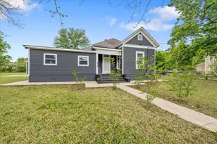 1419 N Sycamore, Palestine, TX 75801 - Photo 2