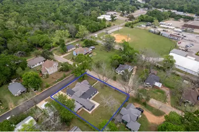 1419 N Sycamore, Palestine, TX 75801 - Photo 30