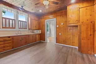 1419 N Sycamore, Palestine, TX 75801 - Photo 4