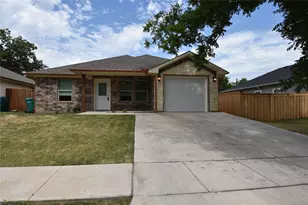 1203 S 1st St, Sherman, TX 75090 - Photo 1