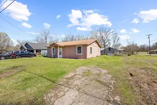 916 8th St NW, Paris, TX 75460 - Photo 4