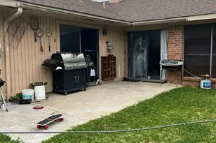 1650 Canterbury Ln, Lewisville, TX 75067 - Photo 6