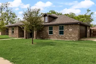 600 St Luke St, Terrell, TX 75160 - Photo 1