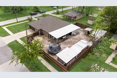 600 Saint Luke Street, Terrell, TX 75160 - Photo 2