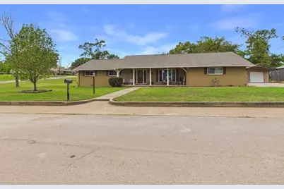 409 N Elm Street, Frankston, TX 75763 - Photo 24