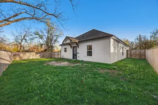 600 Picket St, Commerce, TX 75428 - Photo 22