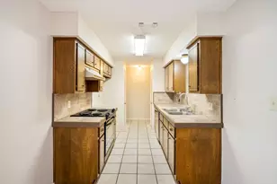 1108 W Houston St, Sherman, TX 75092 - Photo 8