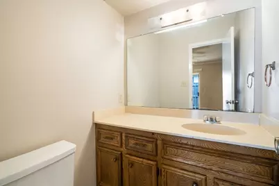 1108 W Houston Street, Sherman, TX 75092 - Photo 12