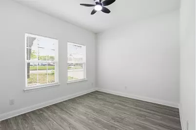 2611 Hunting Drive, Fort Worth, TX 76119 - Photo 2
