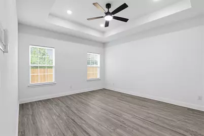 2611 Hunting Drive, Fort Worth, TX 76119 - Photo 8