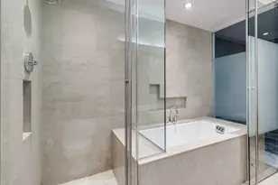 2900 McKinnon St, Dallas, TX 75201 - Photo 16