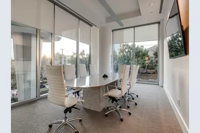 2900 McKinnon Street #2204, Dallas, TX 75201 - Photo 34