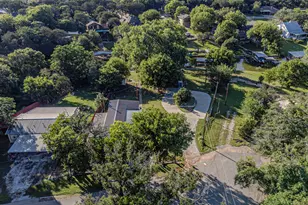 3819 Horseshoe Trail, Granbury, TX 76048 - Photo 4