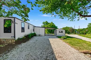 3819 Horseshoe Trail, Granbury, TX 76048 - Photo 34