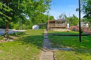 3819 Horseshoe Trail, Granbury, TX 76048 - Photo 30