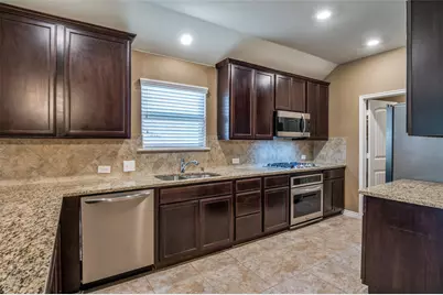 10216 Kemah Place, McKinney, TX 75071 - Photo 12