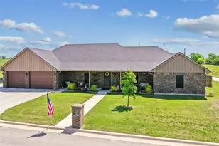 820 Fleitman Dr, Muenster, TX 76252 - Photo 2
