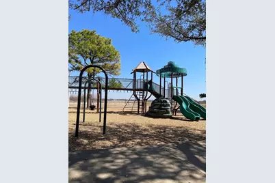 3405 Kingsgarden Road, Denton, TX 76207 - Photo 32