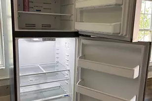 615 S Throckmorton St, Sherman, TX 75090 - Photo 6