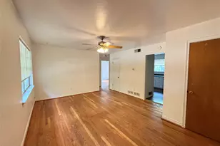 513 Cynisca, Waxahachie, TX 75165 - Photo 2