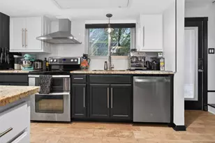 2702 Douglas Ave, Dallas, TX 75219 - Photo 16