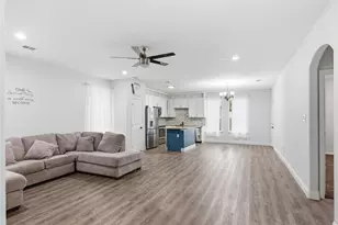 707 E College St, Terrell, TX 75160 - Photo 6