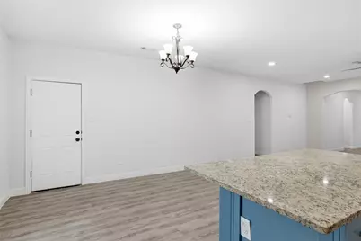 707 E College Street, Terrell, TX 75160 - Photo 14