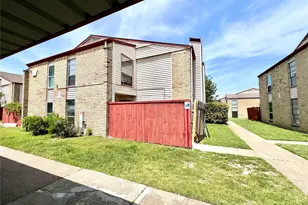 919 S Weathered Dr, Richardson, TX 75080 - Photo 1