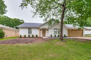 2744 Meadow Green, Bedford, TX 76021 - Photo 2