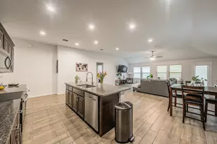 9916 Mescalbean Blvd, Fort Worth, TX 76036 - Photo 6