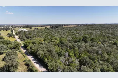 000 Easley, Smithville, TX 78957 - Photo 8