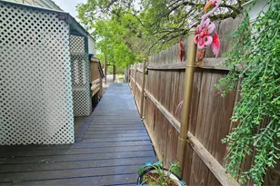 820 Ports O Call Dr, Granbury, TX 76048 - Photo 20