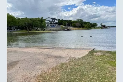 820 Ports O Call Drive, Granbury, TX 76048 - Photo 26