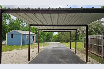 820 Ports O Call Drive, Granbury, TX 76048 - Photo 16