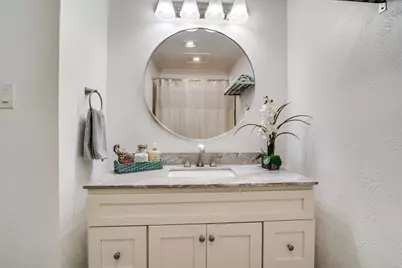 9015 Arborside Drive, Dallas, TX 75243 - Photo 20