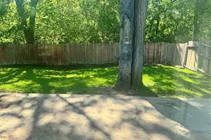 2301 Holly Dr, Euless, TX 76039 - Photo 28