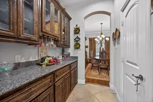 1108 Burkburnett Dr, Weatherford, TX 76087 - Photo 8