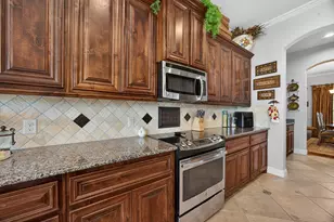 1108 Burkburnett Dr, Weatherford, TX 76087 - Photo 12